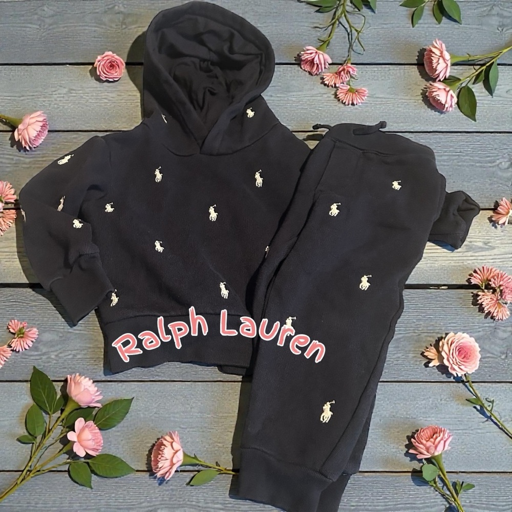 Ralph Lauren kids size 2T Black Apparel with Logo Matching sweatsuit like new!